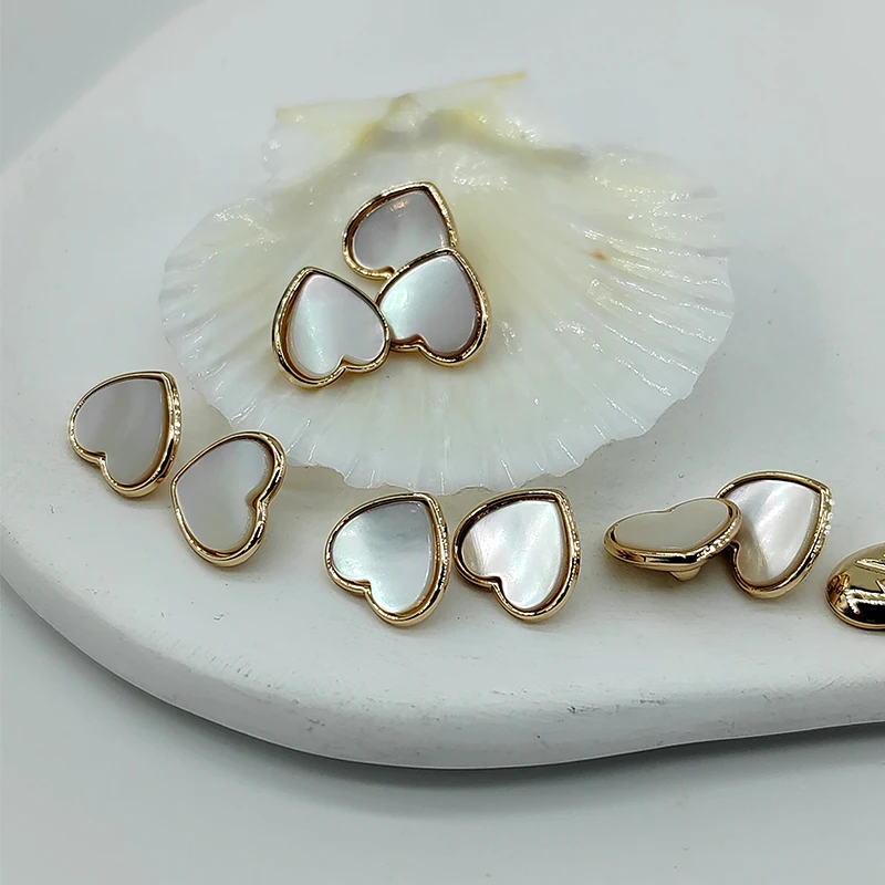 11mm Natürliche Shell Herz Entwickelt Nähen Knöpfe Von Kleidung Hohe Qualität Mode Luxus Dekor Schaft Knopf Für Frauen Handarbeiten – Detail 8