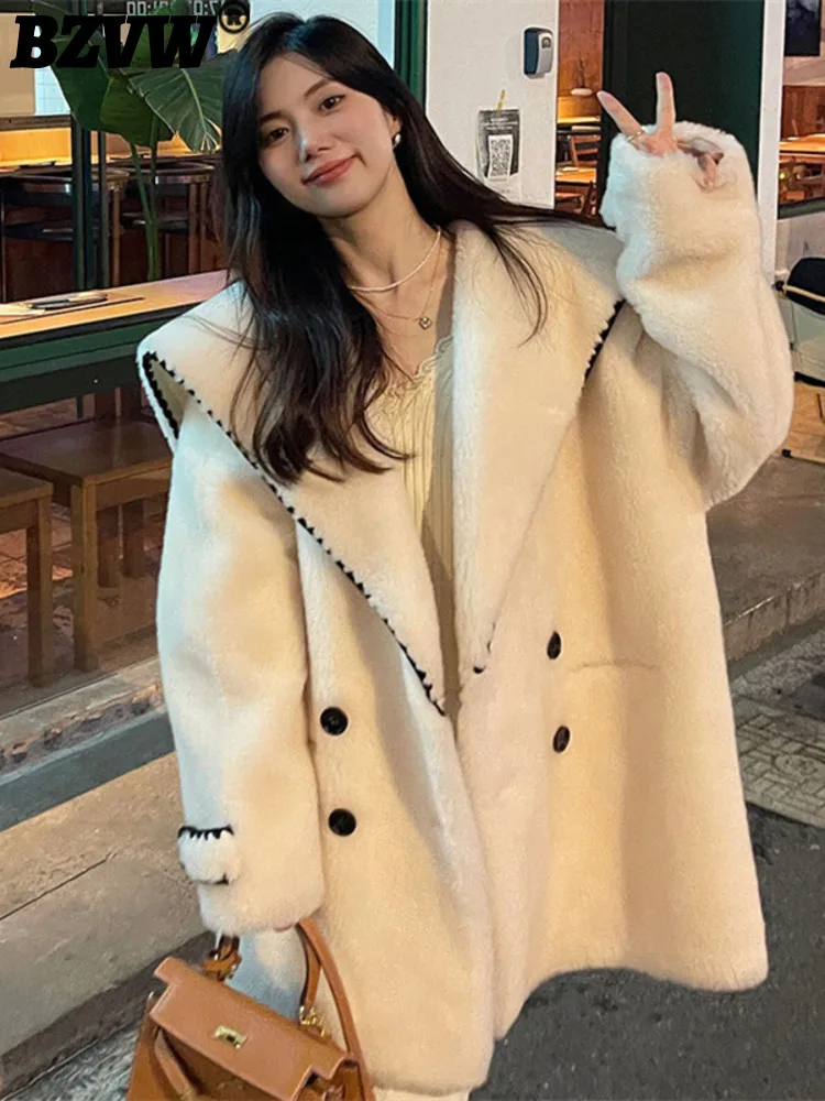 

BZVW 2023 Autumn Winter New Navy Collar Sheep Shearing Fur One Piece Coat For Women Mid Length True Lamb Fur Grass Coat 25X3786
