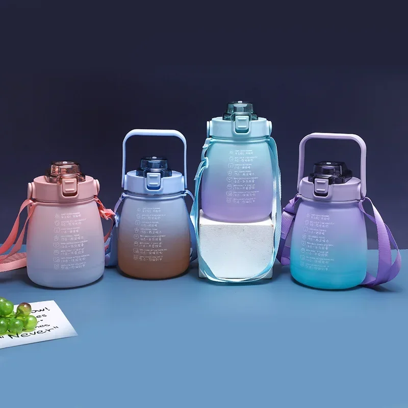 New Gradient Color Big Belly Cup Large Capacity Plastic Water Bottle with Straw Adjustable Strap Sport Fitness Bottle 1300ML