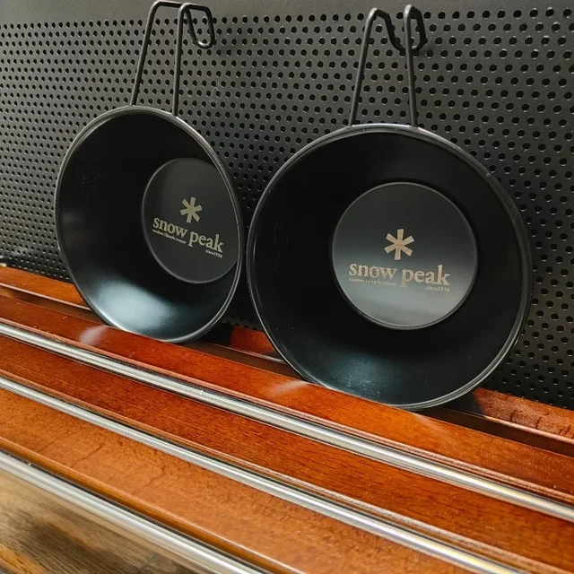 야외 활동을 위한 견고하고 다목적이며 편리한 Snow Peak 캠핑 그릇