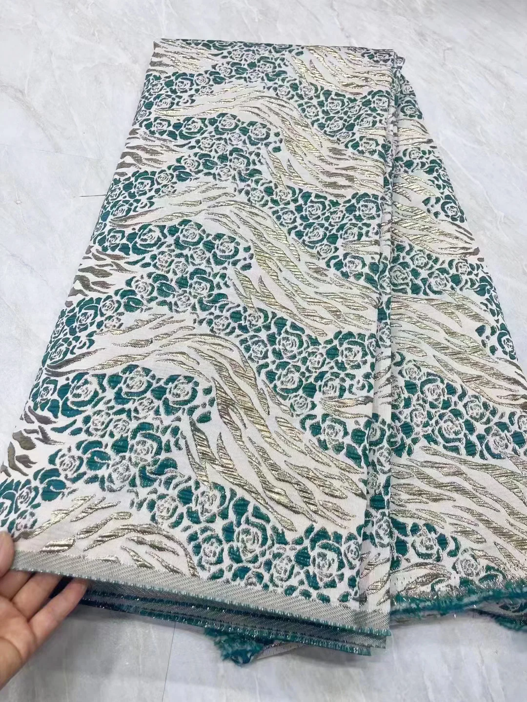 

Green African Brocade Lace Fabric Floral Embroidery Nigerian Jacquard Damask Fabric for Sewing Evening Dress 5Yards Satin Fabric