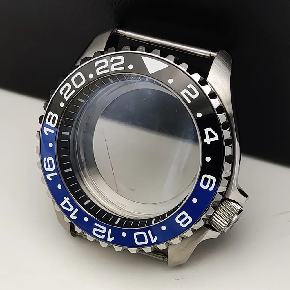 Vibrant 42mm Watch Case with Sloping Bezel