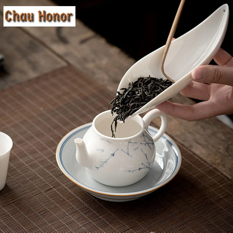 170ml Hand-painted Plum Blossom Ceramic Tea Pot White Porcelain Tea Maker Teapot With Strainers Hole Kung Fu Teaware Ceremony