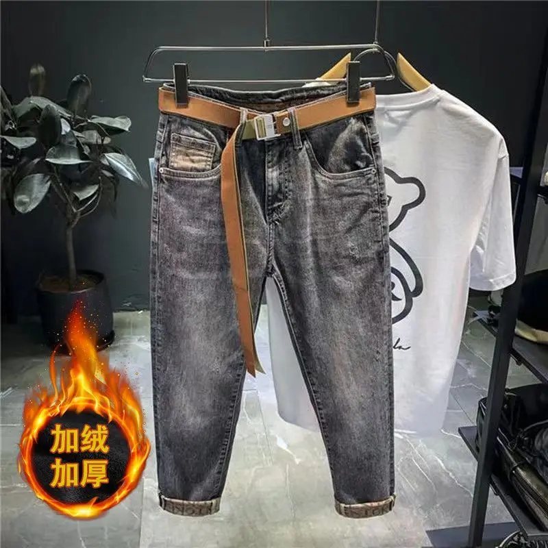 Stylish streetwear Korean style Luxury Denim Jeans for Men Casual Design with Thicker Fleece Designer boyfriend classic jeans