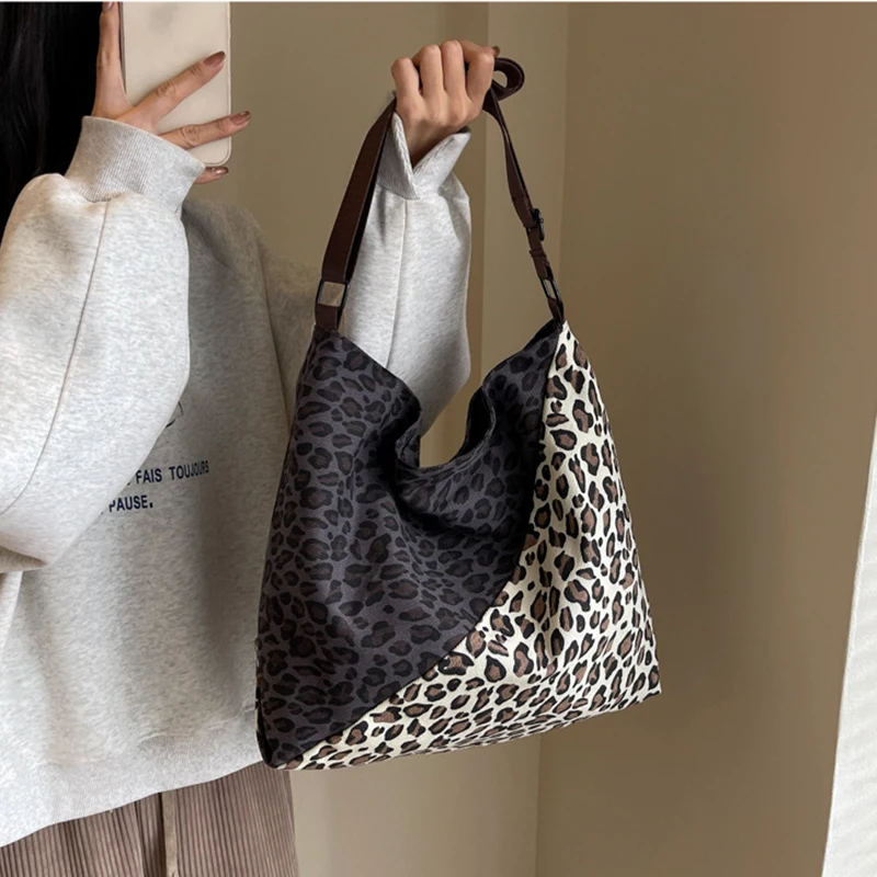 

Leopard Prints Design 2024 Korean Fashion Big Crossbody Bags for Women Casual Shopper Shoulder Crossbody Bag Travel Handbag