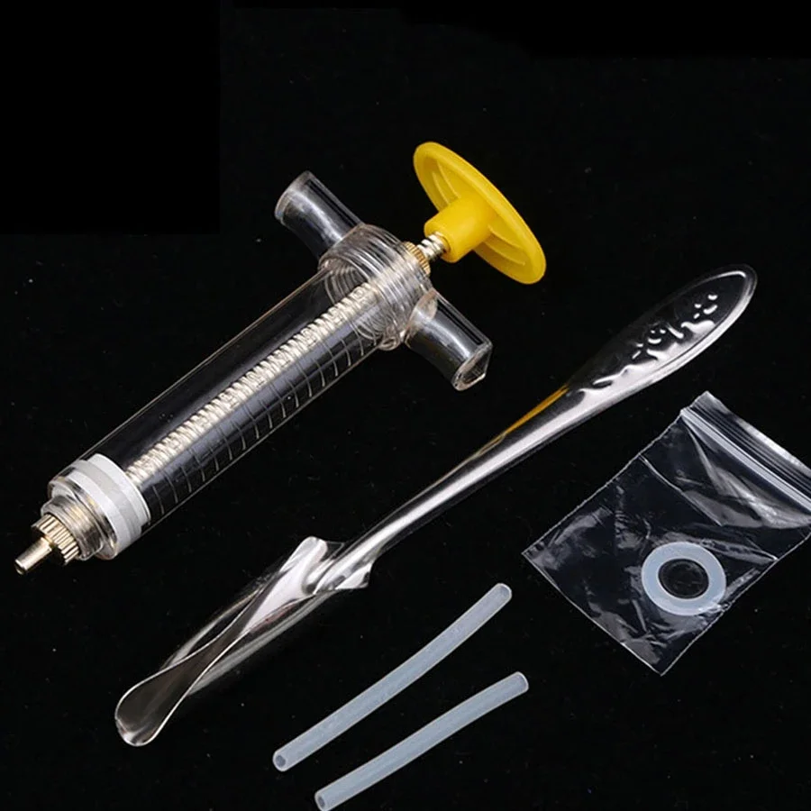 Parrot Juvenile Plastic Feeding Device 1pc for parrot feeder