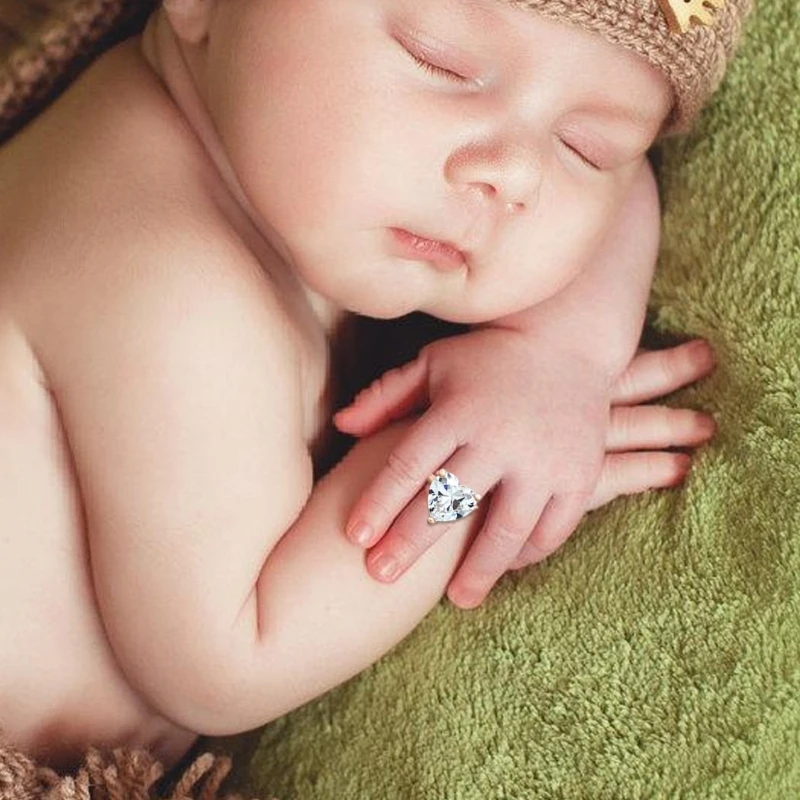 Chic Infant Baby Angel Crystal Rings Photography Props Baby Cupid Cosplay Cute Rhinestone Shining Rings For 0-3 weeks Newborn 5