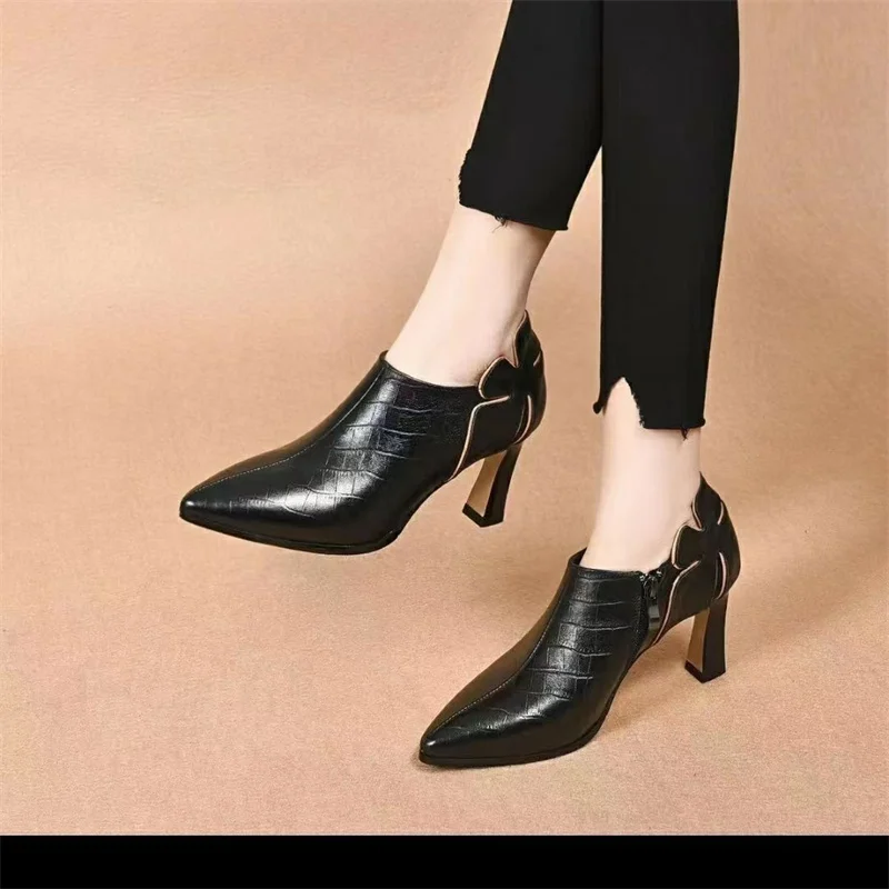 

2022 New Fashion Pumps For Women Office Career Shoes Thick-heel Autumn Winter Pointed-toe Shoes Mom Shoes Female Work High Heels