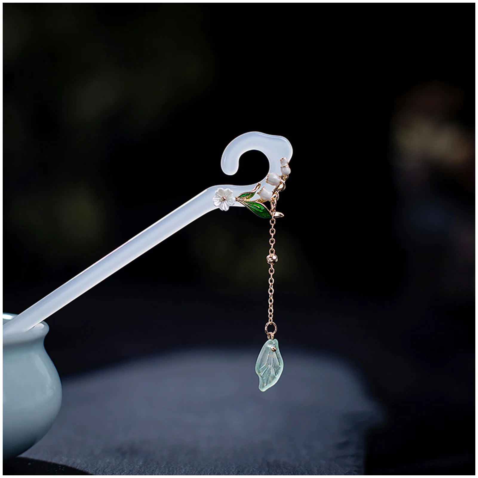 

Decorative Chinese Hair Chopsticks White Hair Making Accessories for Women Girls and Hairdressing Salon