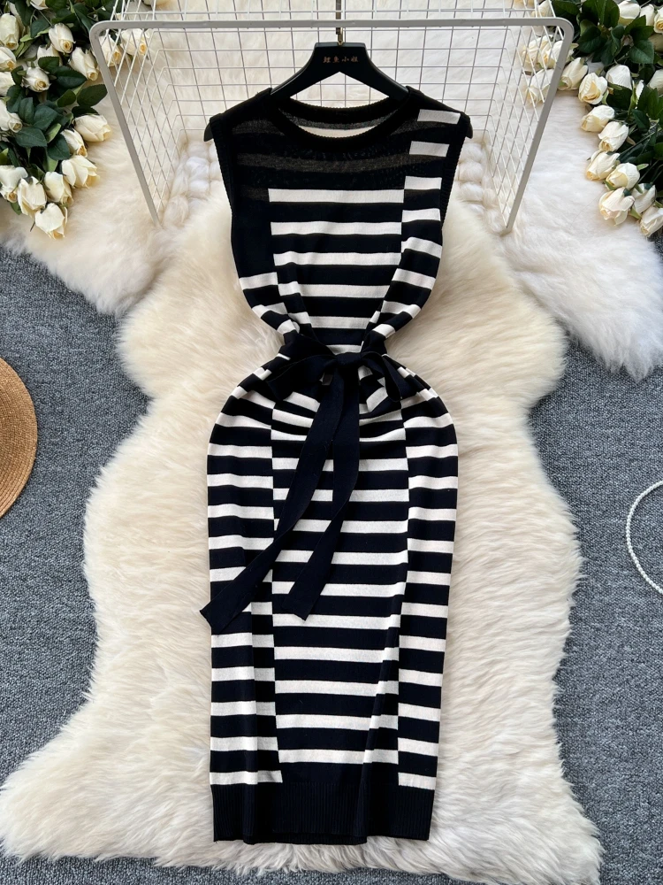 

Женское трикотажное платье в полоску, повседневное винтажное облегающее платье с высокой талией, круглым вырезом и контрастными вставками без рукавов на лето