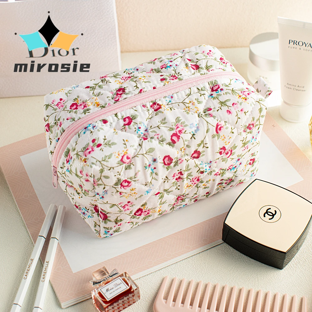 

MIROSIE Floral Handmade Makeup Bag Travel Skincare Pink Zipper Pouch Toiletry Organizer for Beauty Quilted Gingham Inner Bag