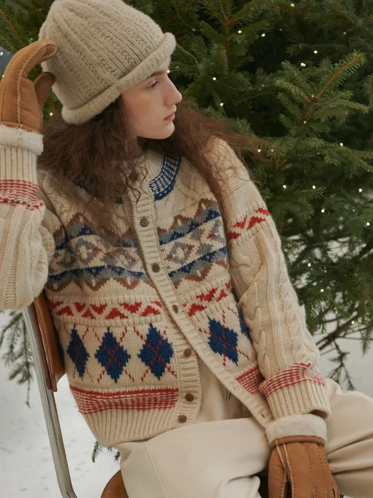 Korobov Vintage Christmas Sweater Thick Knitted Twisted Floral Contrast Color Cardigan Diamond Check Loose Crewneck Y2k Tops 1