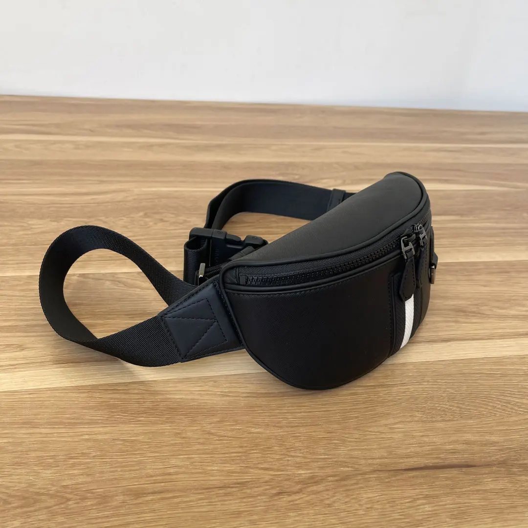 Luxury B Style Bag Men And Women's Trendy Color Contrast Zipper Europe And America Big Casual Color Contrast Phone Shoulder Bag