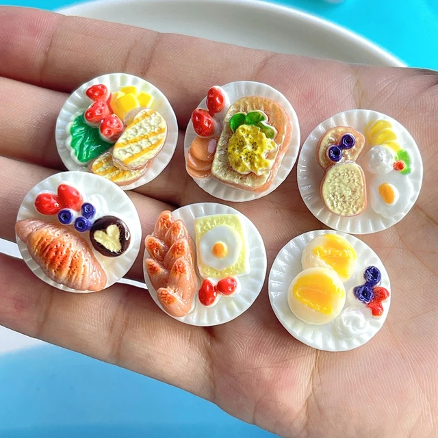 New 6pcs Dollhouse Miniature Breakfast Plates Toast Bread Dish Model DIY  Dessert food For Blyth OB11 Doll Accessories - AliExpress