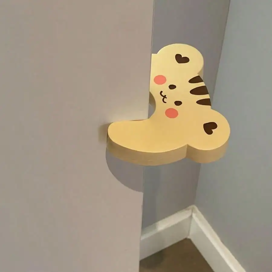 ins bear door handle anti-collision children's room anti-pinch safety door stop bedroom closing artifact door anti collision protector