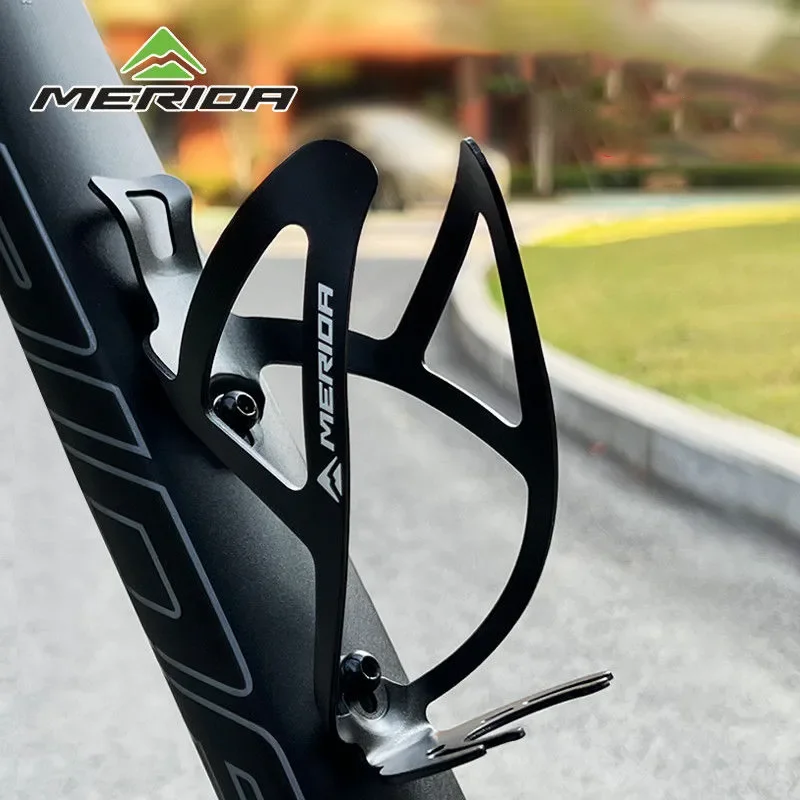 Merida Water Bottle Cage Road Bike Mountain Bicycle Universal Ultra-light Aluminum Cycling Accessories SBJ003 bicycle water bottle cage bicycle bottle holder water bottle holder
