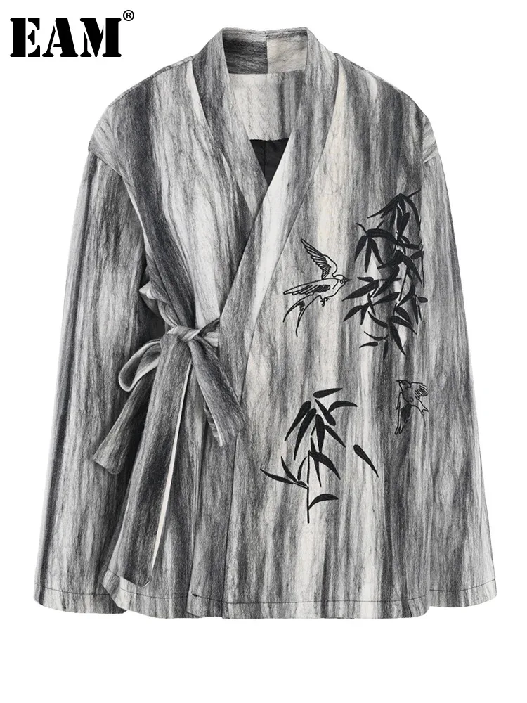 

[EAM] Gray Embroidery Bandage Big Size Woolen Coat New V-neck Long Sleeve Women Jacket Fashion Tide Autumn Winter 2024 CPG1052