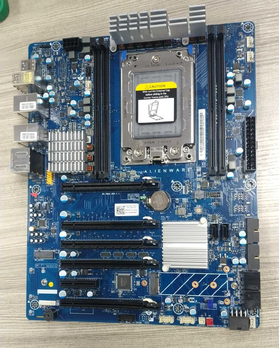 

MS-7B03 XF4NJ X399 R3 for DELL Alineware Area-51 Desktop PC motherboard for Ryzen Threadripper 1st Generation