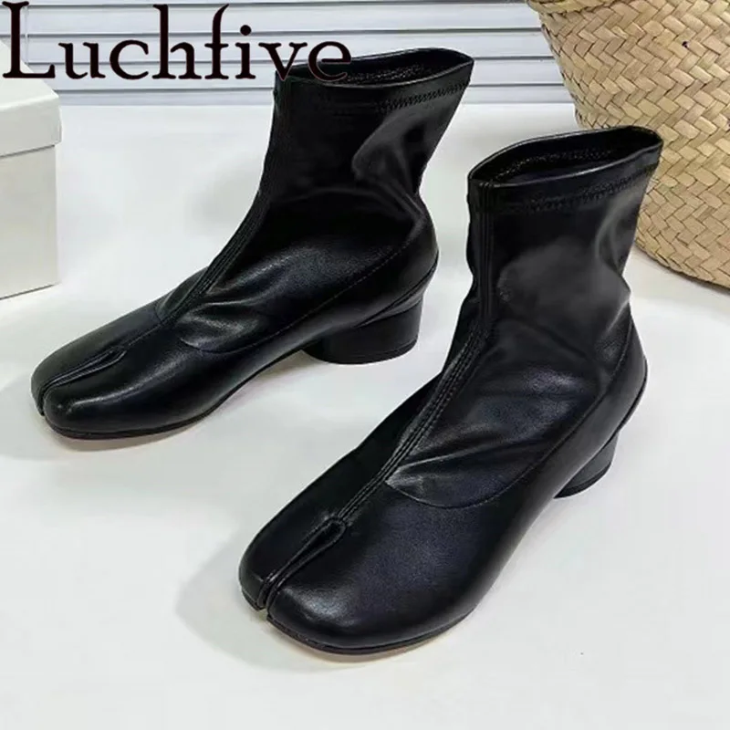 

2022 New Black Genuine Leather Round Heels Boots Women Split Toe Long Boots High Quality Brand Casual Party Shoes