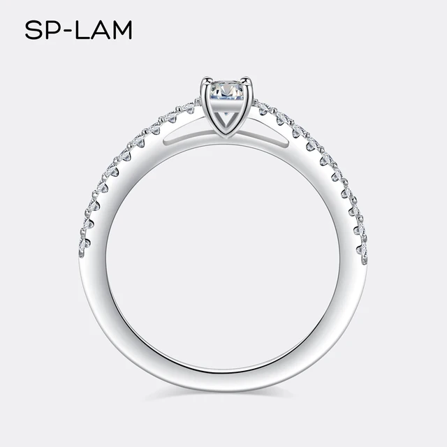 심플하고 반짝이는 여성용 925 스털링 실버 모이사나이트 반지