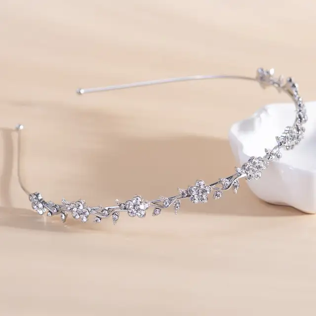 Diadema de diamantes de imitación de flores para mujer, tocado para el cabello