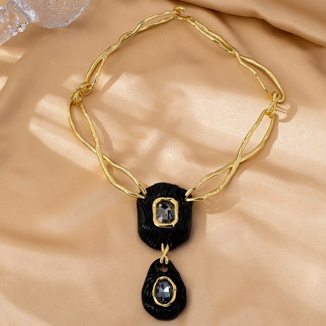 قلادة عصرية عصرية للسيدات للحفلات المسائية كبيرة ا...