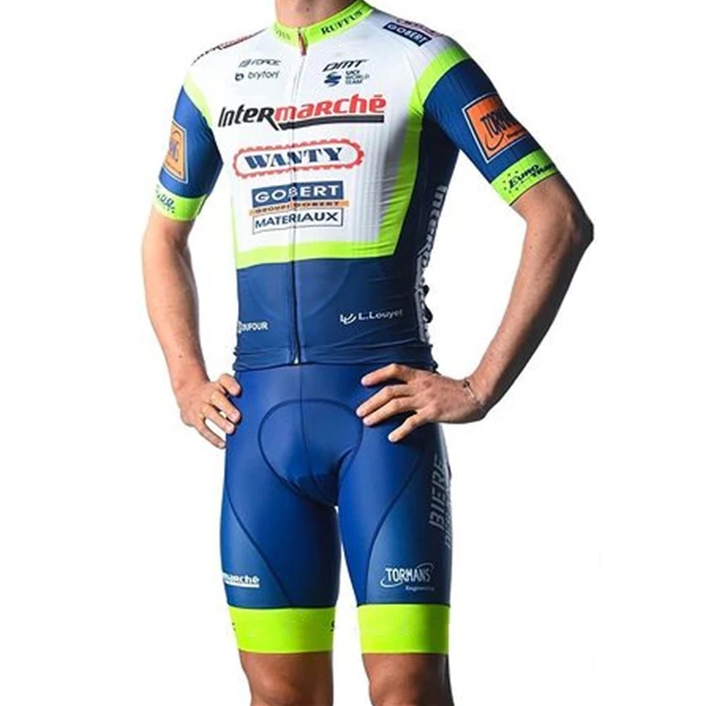 Pro Team Cycling Kit 1