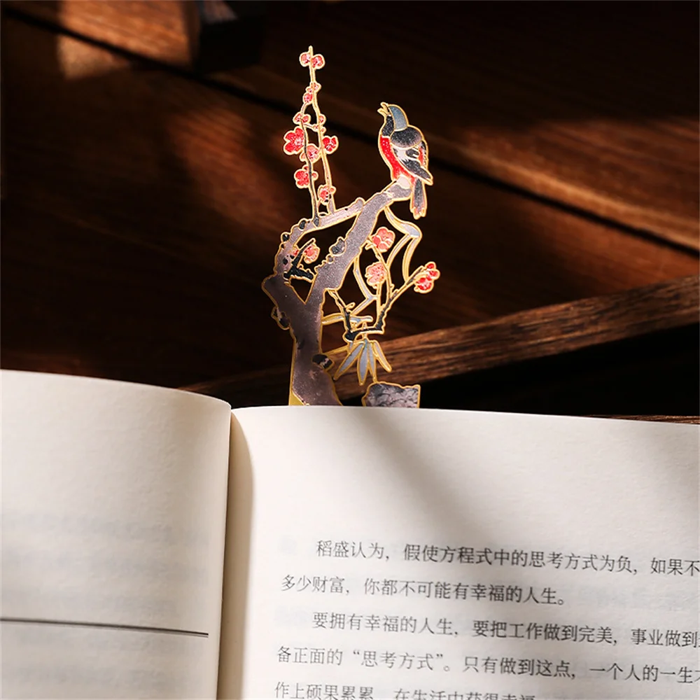 Flower Bird Metal Bookmark Retro Exquisite Hollow Bronzing Book Marks Student Reading Book Clip For Reader Writers Lovers