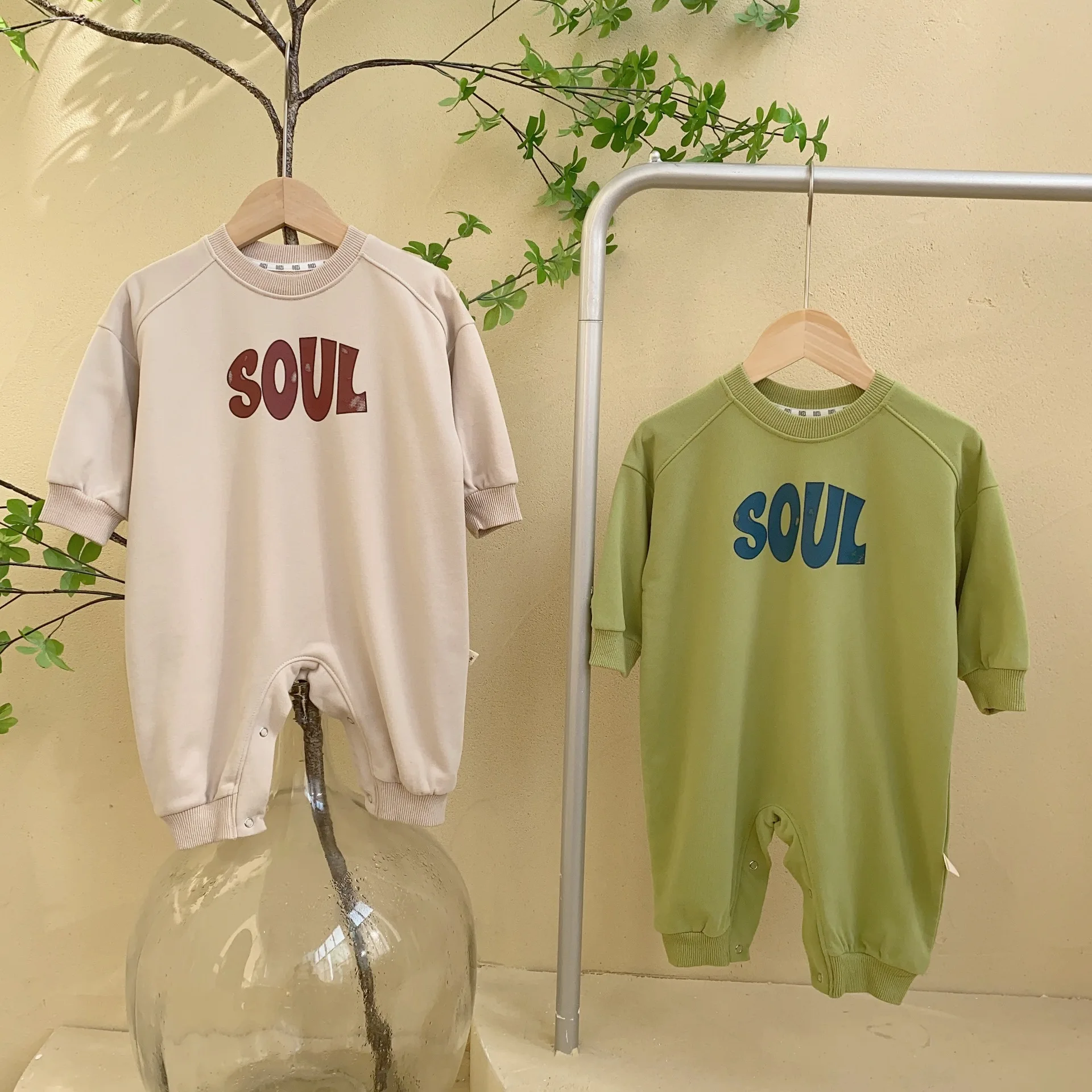 

2023 Korean Spring Autumn Baby Boys Romper Cotton Printed Letter Long Sleeve Jumpsuit Pullover Joggers Sports Infant Boys Outfit