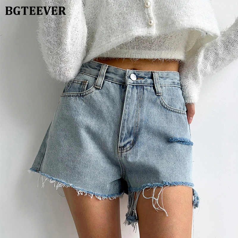 

BGTEEVER Fashion High Waist Pockets Ripped Holes Denim Shorts for Women Spring Summer Loose Button Female Wide Leg Jeans Shorts