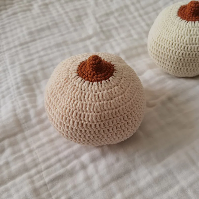 1pc Baby Teether Music Rattles for Kids Handmade Crochet Rattle Toy Breastfeeding Model Babies Gift Children's Toy 3