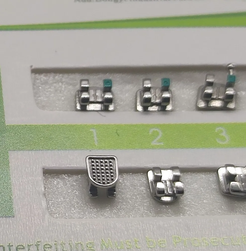 Рисунок 5 - 10 комплектов металлических зубных