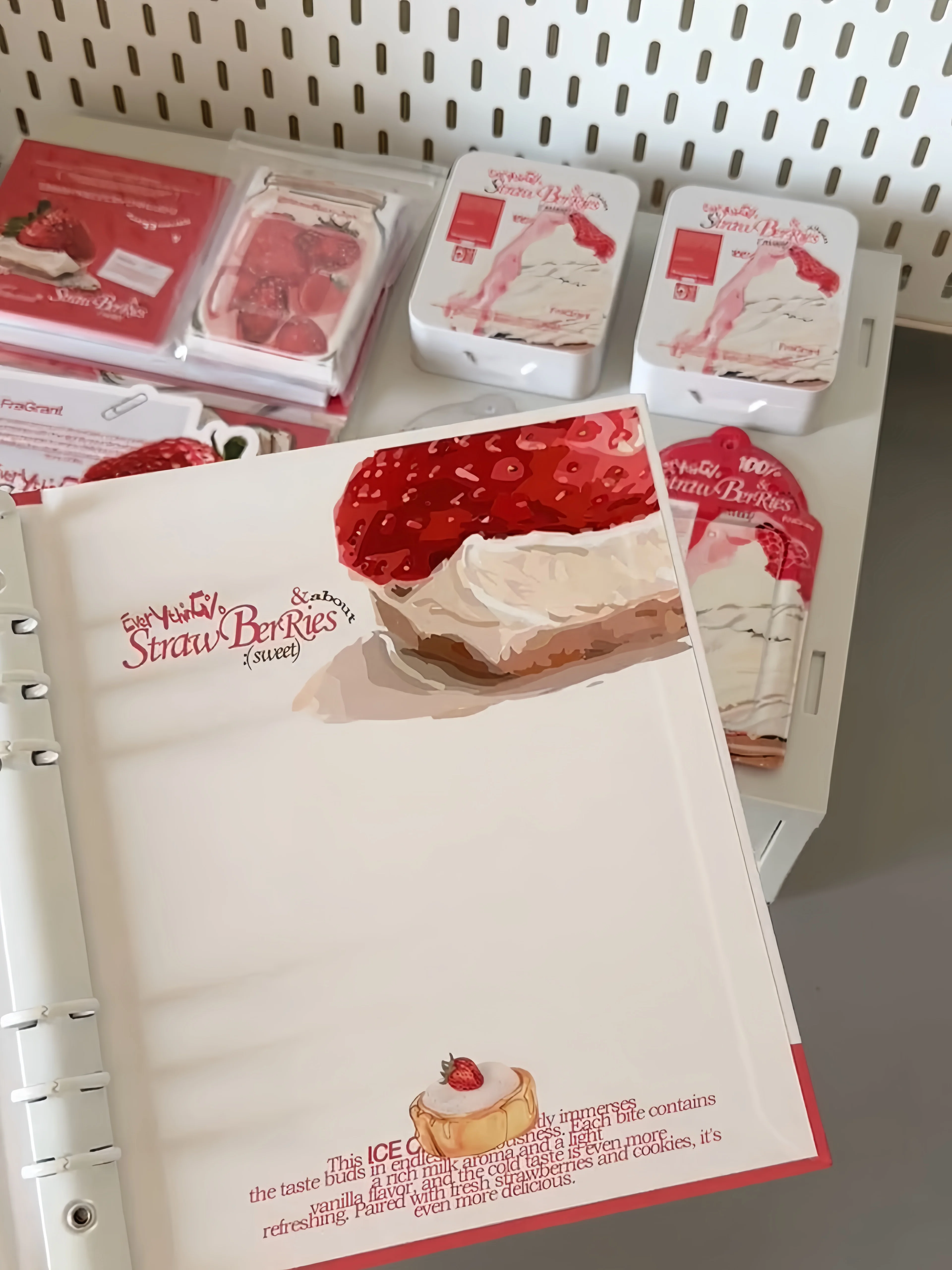 Sweet Strawberry A5 4-Grid Binder Hard Cover Card Album K-Pop Idol