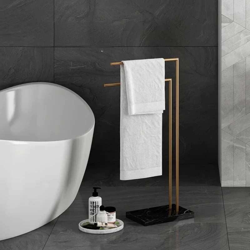 Acessível Luxo Toalheiros Piso Banheiro, Pequeno Piso-Standing Duplo Bar Toalha Rod, Soco-Free Tissue Rack, estilo italiano