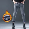 2024 Men Comfortable Winter Thermal Jeans Basic Snow Warm Plush Outside Denim Trousers Fashion Designer Skinny Casual Pants Male 2