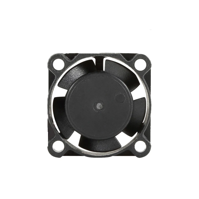 High-Performance RC Fan with Rapid Cooling and Adjustable Voltage