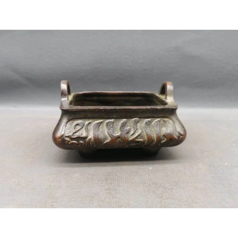 

Оптовая продажа, антикварная бинауральная курильница Xuande с тремя ногами, курильница для домашнего декора, маленькая курильница с медным покрытием