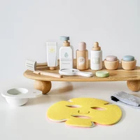 Wooden Makeup Set for Girls: Pretend Play Facial Mask, Educational Role Play Toy, Creativity & Learning Game. 1