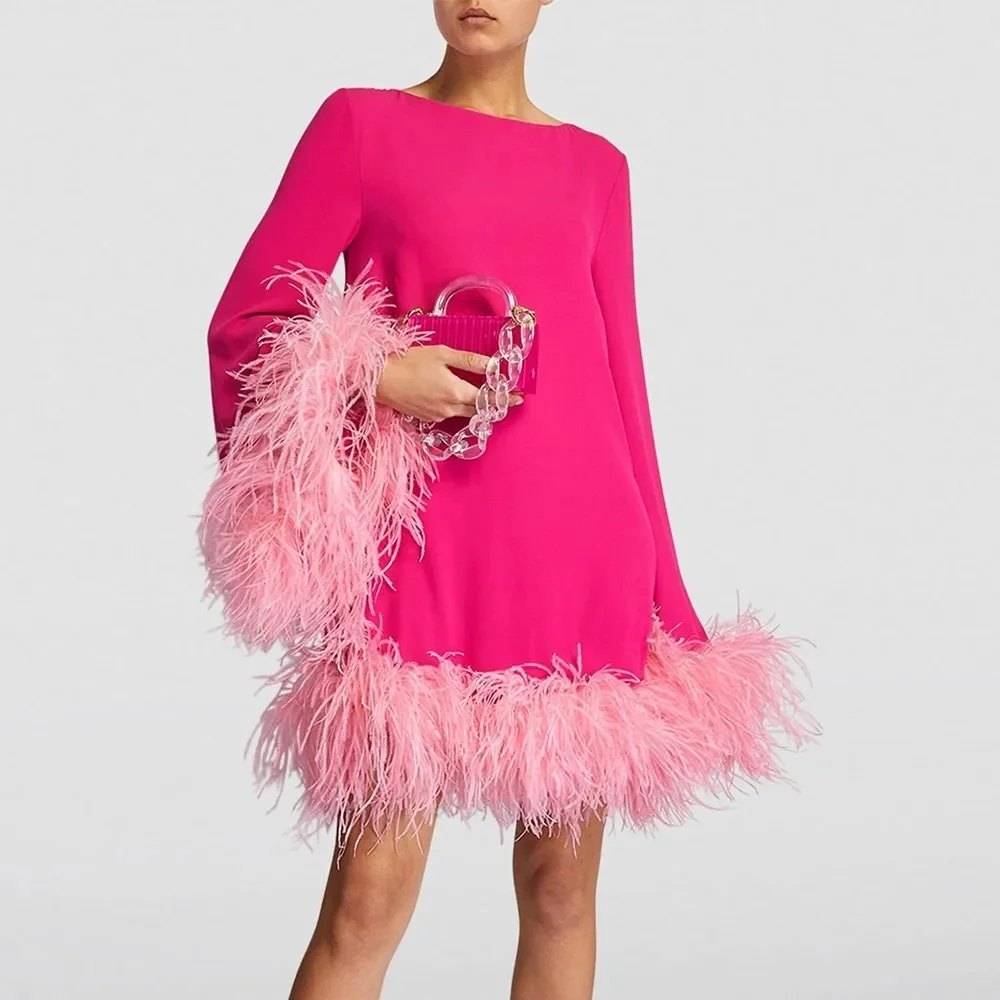 

Jersey Long Sleeve Short Cocktail Party Dress Draped With Feather Scoop Neck Contrast Color Women’s Mini Temperament Prom Gown
