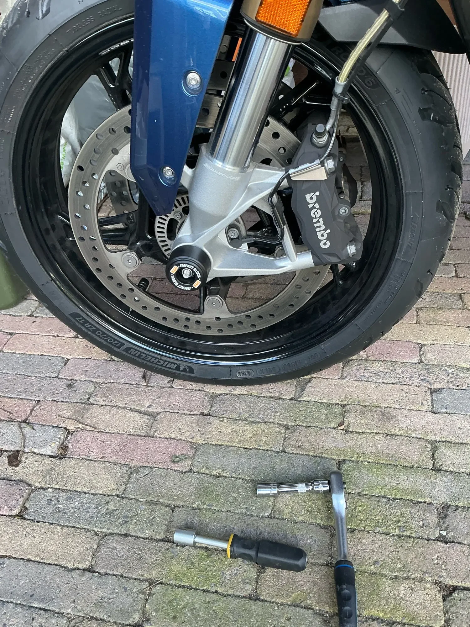 MT09/SP 2014-2025 야마하 MT-09/Y-AMT XSR900 FZ09 오토바이 프론트 리어 스윙암 프로텍터용 휠 액슬 포크 크래시 슬라이더