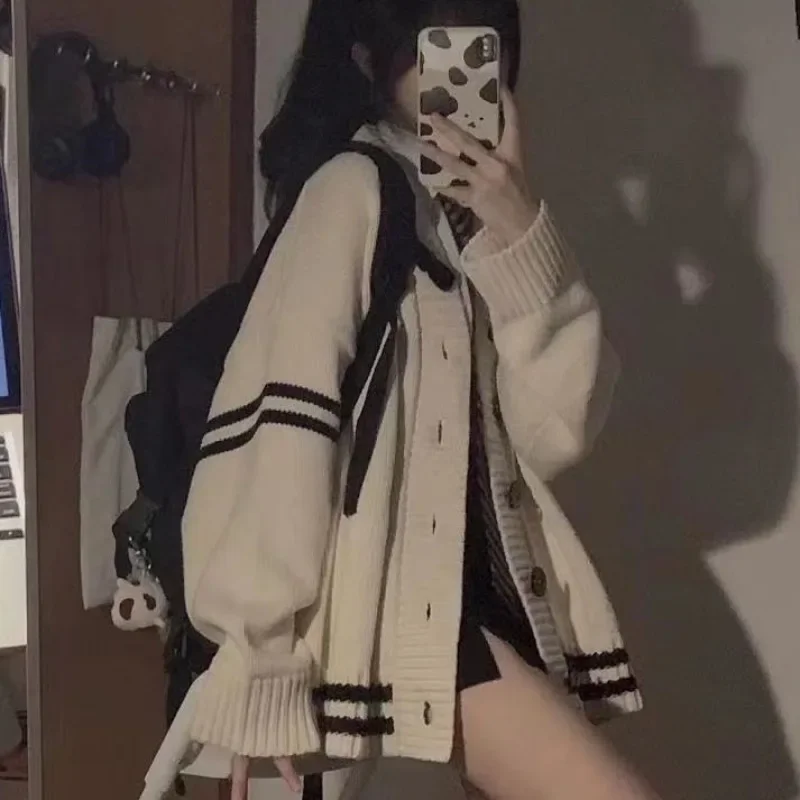 

Japan Style Striped Sweater Women V-neck Schoolgirl Sweet Girl Autumn Kawaii Popular Knitting Cardigan Preppy Lady Jumpers Cute
