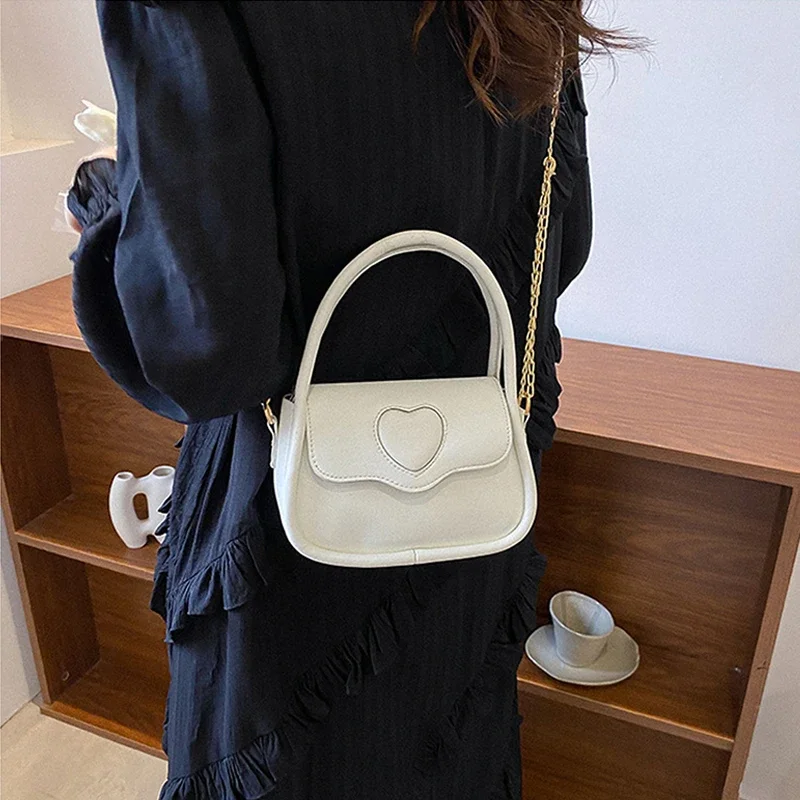 

New Fashion Women'a Handbags Diamond Love Heart Shoulder Bag for Female Chain Crossbody Bags Ladies Wedding Clutches Purses