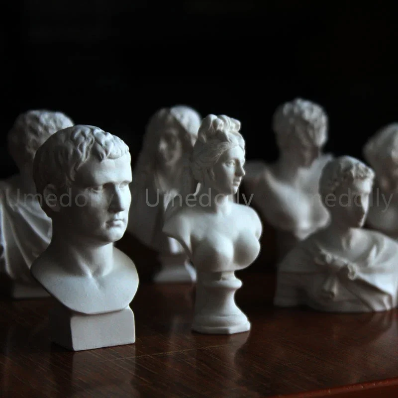 Classic Miniature Dollhouse Mini Plaster Statue Model Greek Mythology for Barbies OB11 Doll House Decoration Accessories doll accessories,doll house decoration