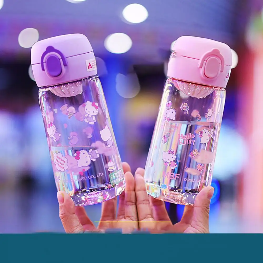 

500 мл Kawaii Sanrio, Hello Kitty Cup Kt Kuromi Cinnamoroll Аниме Фигурка автомобиля пластиковая прямая Питьевая портативная Пряжка мультяшный подарок