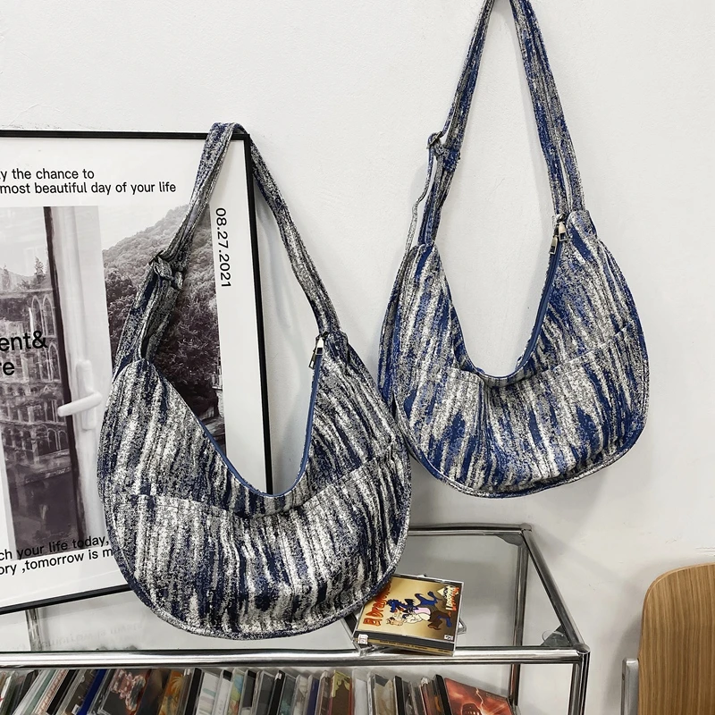 

Large Capcity Denim Shoulder Bag For Women And Men Casual Travel Bag Hobo Handbags Simple Crossbody School Bag Male Canvas Bags