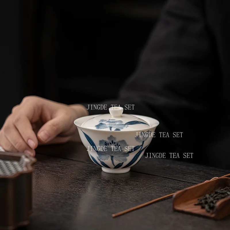 1pcs  Ceramic Tea Cup Lid Bowl Creative Retro Kung Fu Tea Cup Hand-painted Lily Underglaze Color Tea Bowl Gaiwan