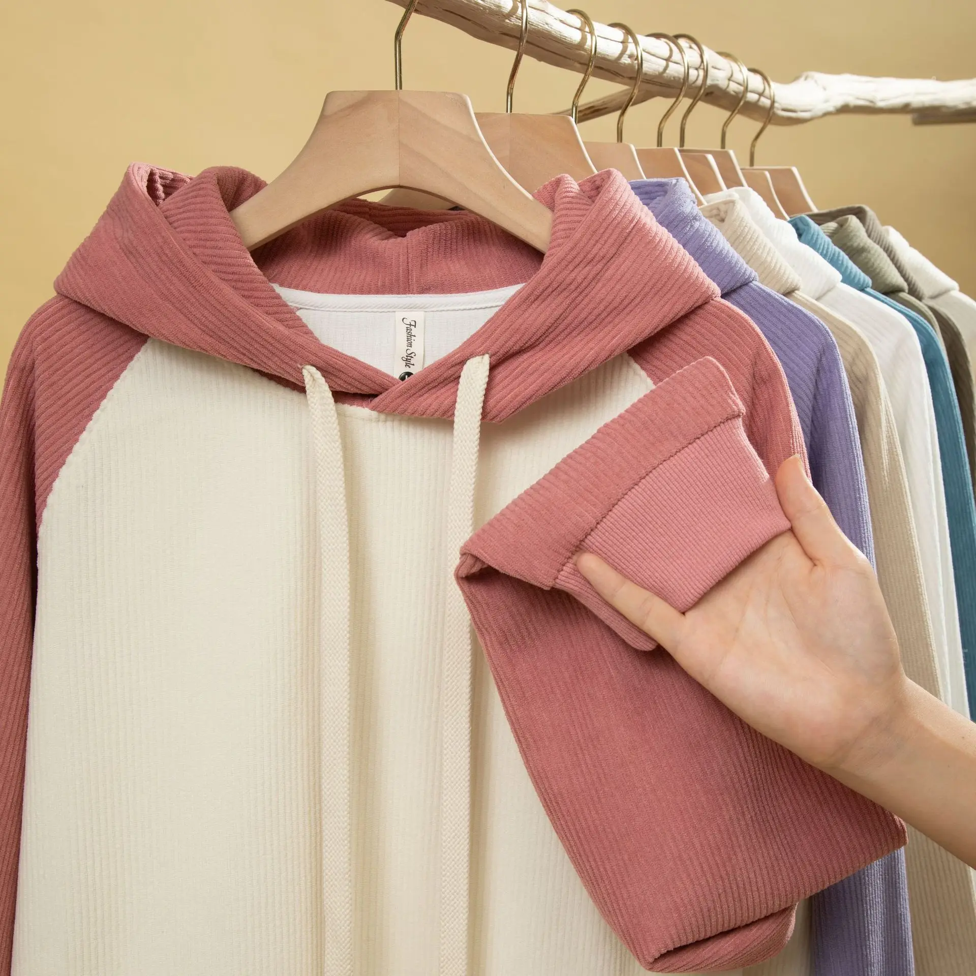 

Autumn Women Hoodies Splice Sweatshirts Femmes Hoodies Pockets Corduroy Girls Loose Women Tops