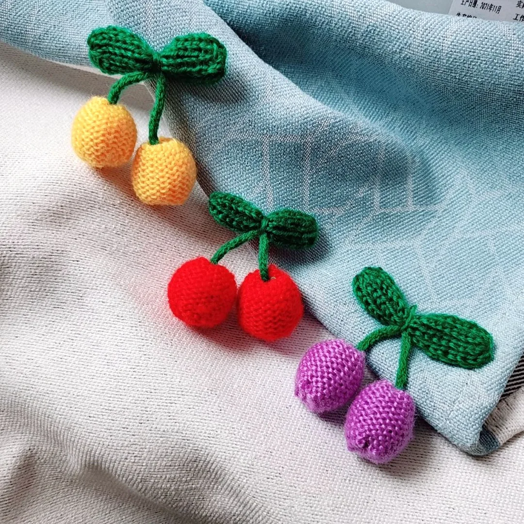 Crochet Fruit Ornament 5Pcs 2CM Braid Hand Hook Cherry Hand-knitted Green Leaf Red Cherries Crafts DIY Pendant Clothing Accessories cereja de croch&ecirc;