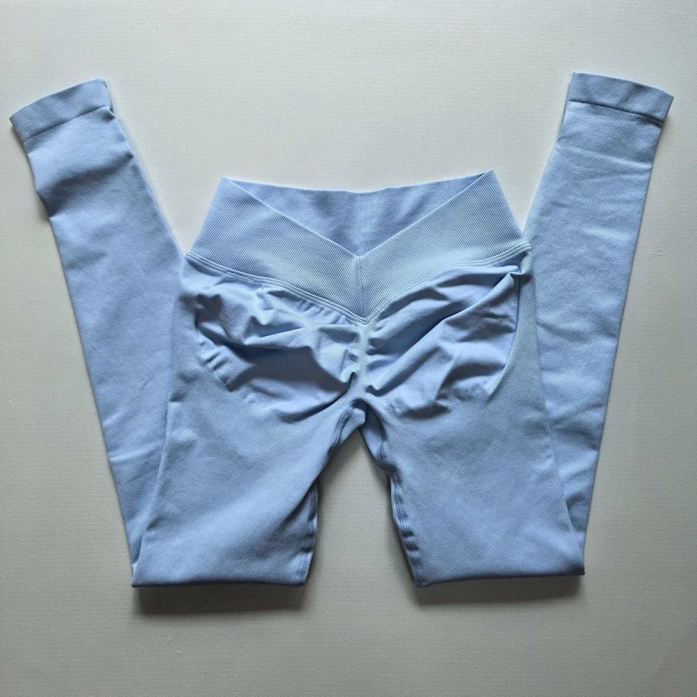 SWIFTFLAME Sportif Tayt Kadın Dikişsiz Yoga Pantolonu Scrunch Popo Kaldırıcı V Bel Kalça Kaldırıcı Fitness Spor Salonu Koşu Antrenman Spor Taytı