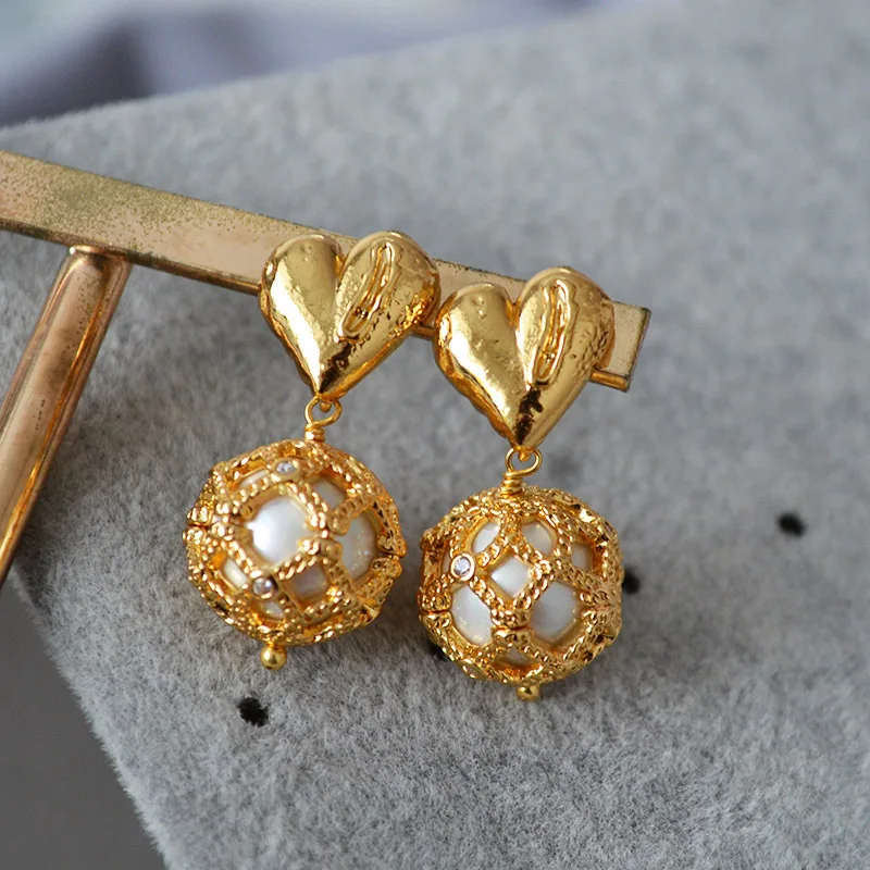 Vintage Style Earrings Gold-plated Brass Love Heat Pearl 925 Silver Needle Drop Earrings